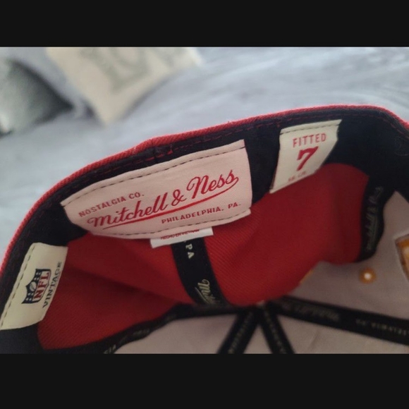 Washington Redskins Fitted hat - Picture 2 of 3